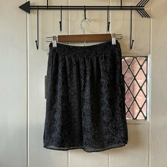 Converse One Star Womens Wrap Skirt Multicolor Flo - Picture 2 of 7